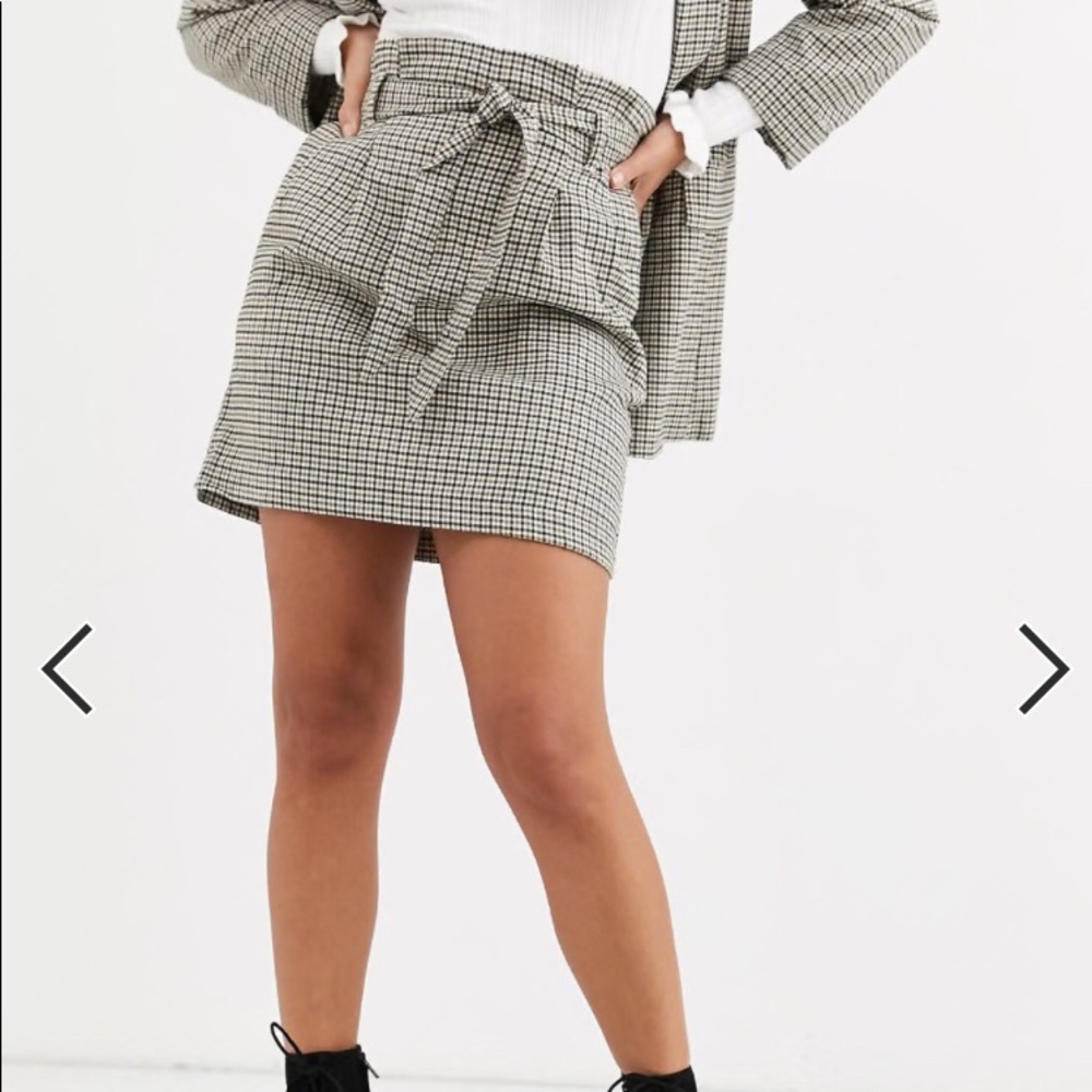New Look Petite mini skirt